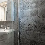 Naxian White House In Glinado Apartament *