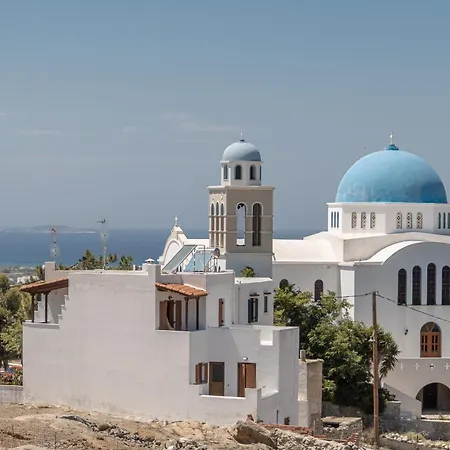 Naxian White House In Glinado Apartment *